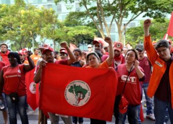 mst-investe-contra-lula-por-‘omissao’-em-relacao-a-reforma-agraria