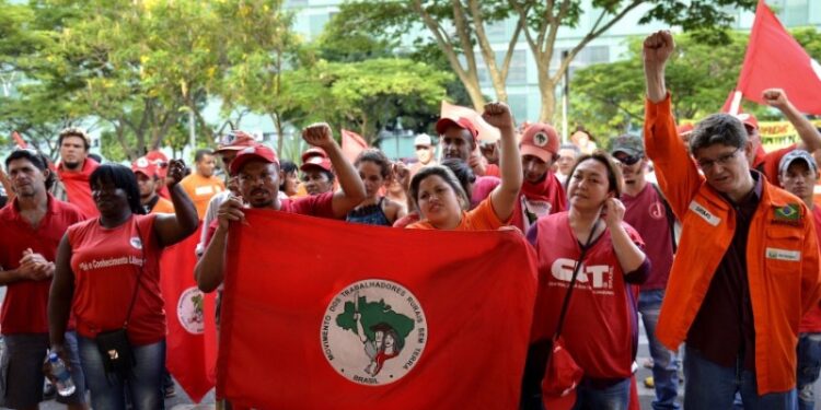 mst-investe-contra-lula-por-‘omissao’-em-relacao-a-reforma-agraria