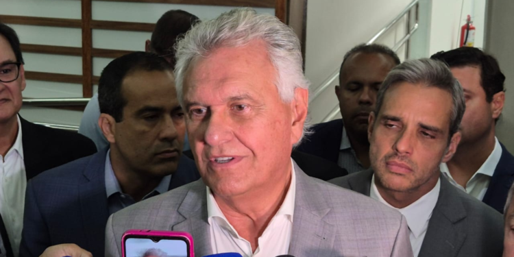 caiado-alega-“desproporcao”-das-penas-para-envolvidos-no-8/1