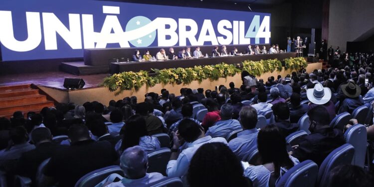 ub-vive-impasse-presidencial-e-se-ve-dividido-em-pelo-menos-tres-frentes