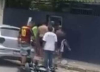 filho-mata-mae-a-facadas-e-e-baleado-por-policial