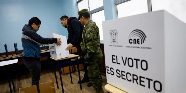 equador-vai-as-urnas-sob-tensao-e-registra-mais-de-600-prisoes