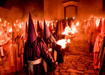 semana-santa-na-cidade-de-goias-celebra-280-anos-com-fe,-tradicao-e-inclusao