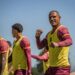 arilson-e-vinicius-paiva-iniciam-transicao-e-podem-reforcar-time-contra-o-goias