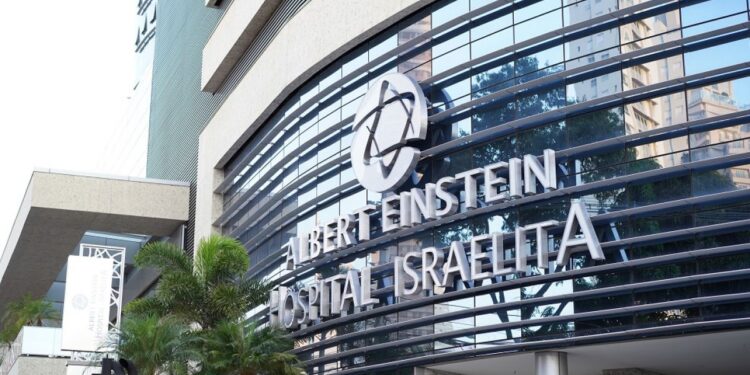 hospital-einstein-em-goiania-reforca-alerta-sobre-cancer-de-testiculo,-o-mais-comum-entre-jovens
