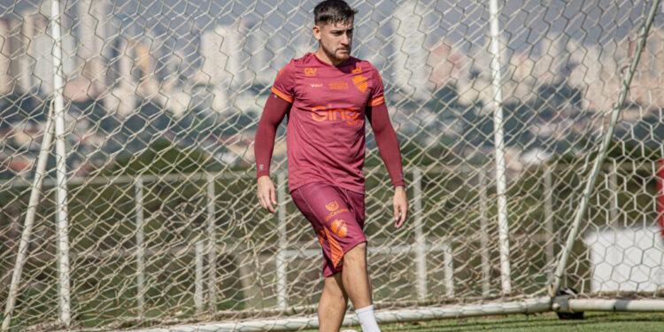 vila-nova-encerra-preparacao-para-enfrentar-o-botafogo-sp