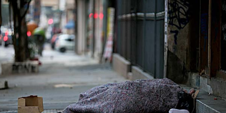 populacao-em-situacao-de-rua-cresce-31,5%-em-goiania