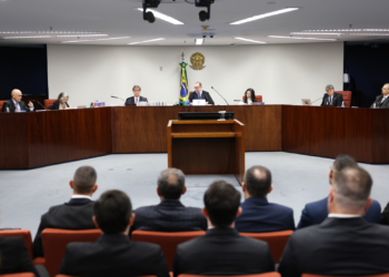 primeira-turma-do-stf-torna,-por-unanimidade,-nucleo-2-reu-por-golpe-de-estado