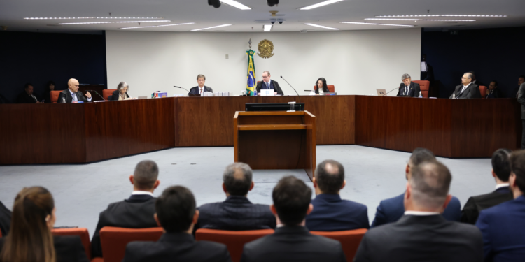 primeira-turma-do-stf-torna,-por-unanimidade,-nucleo-2-reu-por-golpe-de-estado