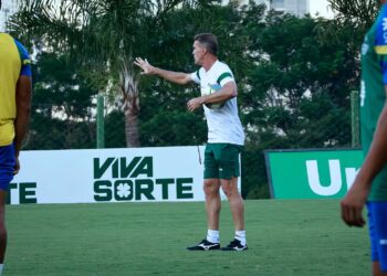 goias-retoma-preparacao-para-serie-b