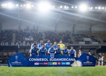 cruzeiro-vive-inicio-decepcionante-na-sul-americana-2025-com-tres-derrotas-em-tres-jogos