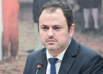 ccj-rejeita-recurso-de-glauber-braga-e-cassacao-vai-ao-plenario