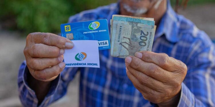 governo-prepara-canal-direto-para-ressarcir-aposentados-e-pensionistas-por-descontos-indevidos