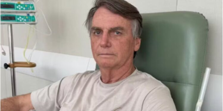 apos-tres-semanas-de-internacao,-bolsonaro-anuncia-alta-hospitalar-neste-domingo
