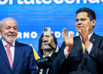 comitiva-de-lula-em-viagem-internacional-inclui-janja,-alcolumbre-e-ministros