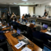 ccj-do-senado-adia-votacao-pelo-fim-da-reeleicao