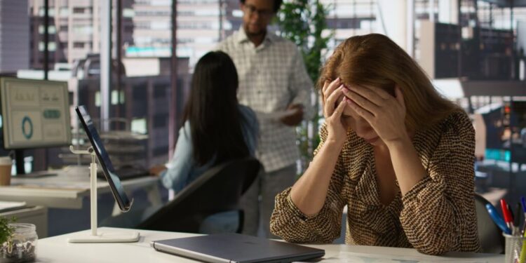 nova-regra-exige-avaliacao-de-riscos-psicossociais-nas-empresas