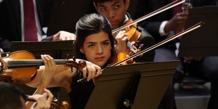 orquestra-sinfonica-jovem-de-goias-realiza-concerto-em-homenagem-ao-dia-das-maes