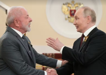 lula-defende-viagem-a-russia-e-rebate-criticas