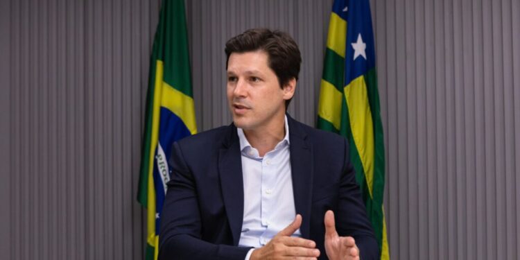daniel-vilela-assume-governo-de-goias-pela-11a-vez-durante-viagem-de-caiado-aos-eua