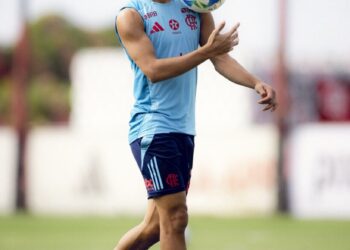 gremio-entra-na-briga-por-matheus-goncalves,-mas-descarta-compra-em-definitivo