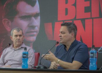 adson-batista-descarta-tecnico-estrangeiro-para-o-atletico-go