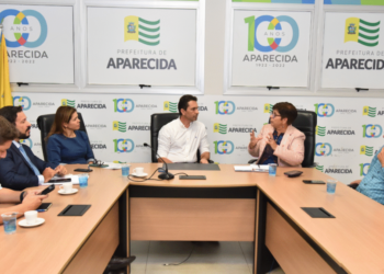 em-aceno-ao-funcionalismo,-vilela-garante-reajuste-a-servidores-publicos