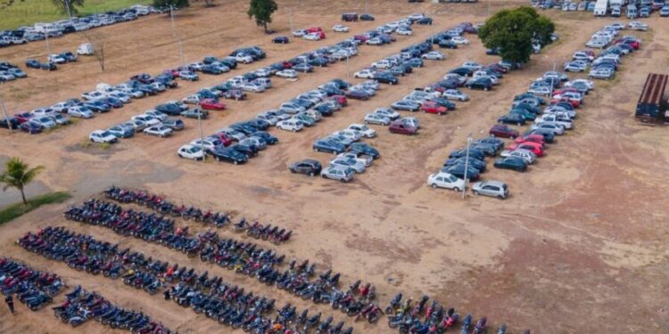 detran-go-leiloa-700-veiculos-em-goiania-no-dia-22-de-maio