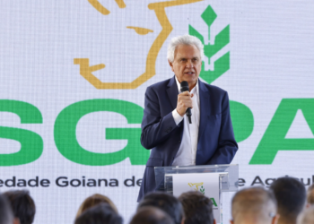 caiado-ressalta-forca-do-agro-na-abertura-da-pecuaria-de-goiania