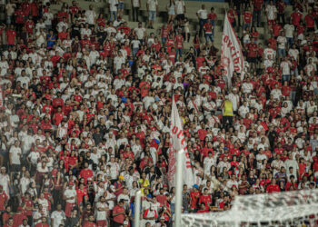 vila-nova-ja-vendeu-5-mil-ingressos-para-duelo-contra-o-athletico-pr