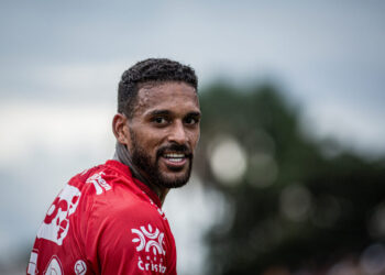 vila-nova-nega-saida-de-junior-todinho-para-o-paysandu