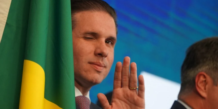 ofensiva-da-camara-contra-stf-pode-tensionar-poderes