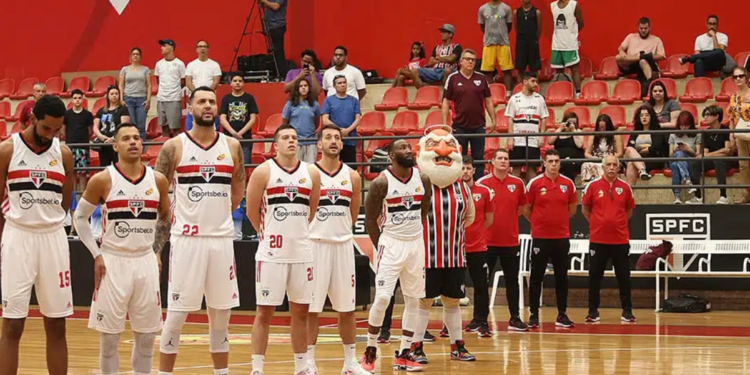 sao-paulo-encerra-equipe-masculina-de-basquete-apos-seis-anos-de-atividade