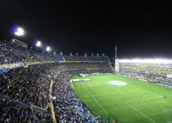 boca-juniors-e-independiente-duelam-por-vaga-na-semifinal-do-campeonato-argentino