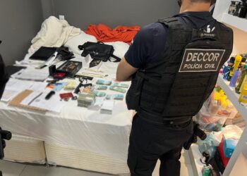 policia-investiga-grupo-e-afasta-servidores-em-operacao-contra-fraude-tributaria-em-goias