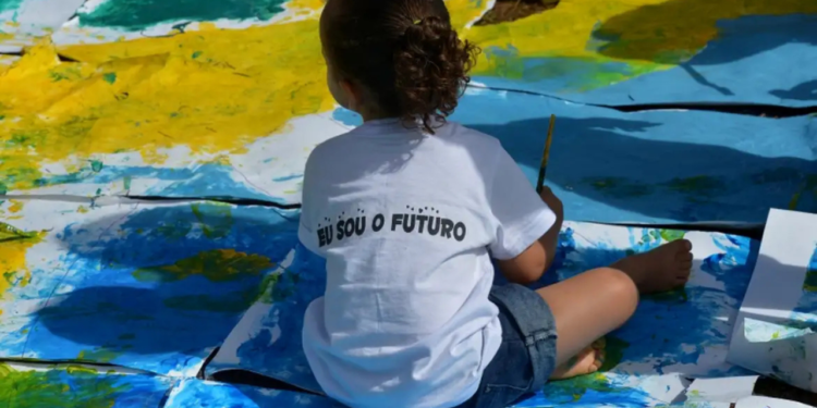 goiania-cria-programa-para-incentivar-adocao-de-criancas-mais-velhas