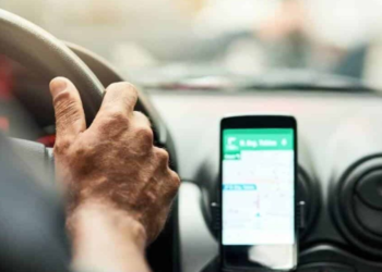 mabel-recua-e-libera-uso-de-celulares-em-veiculos-para-navegacao-por-aplicativos-de-trajeto