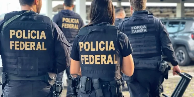 concurso-da-policia-federal-oferece-mil-vagas-com-salarios-de-ate-r$-26,8-mil
