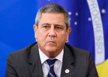 moraes-nega-pedido-de-defesa-e-mantem-braga-netto-preso