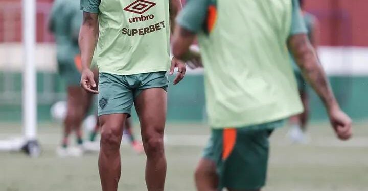 fluminense-x-vasco:-reencontro-de-diniz-agita-classico-carioca-no-maracana