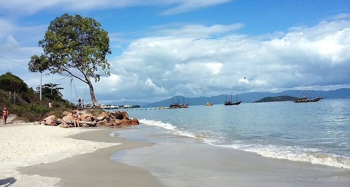 acesso-a-praias,-rios-e-cachoeiras-sera-livre-e-gratuito-em-todo-brasil