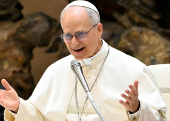 papa-leao-14-assume-oficialmente-roma-e-diz:-“sou-romano”