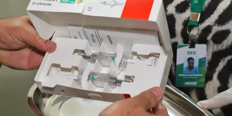 goias-oferece-gratuitamente-medicamento-de-alto-custo-para-dermatite-atopica