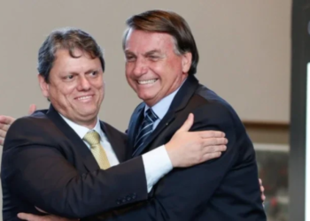 tarcisio-enfrenta-desconfianca-de-ala-radical-do-bolsonarismo