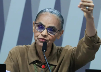marina-silva-se-retira-de-comissao-apos-ofensas-de-senadores