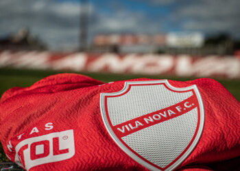 vila-nova:-mais-jogadores-podem-sair-na-janela-de-meio-de-temporada