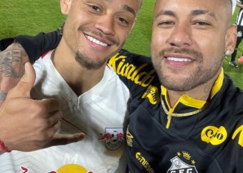 “se-jogasse,-amem”,-diz-pai-de-neymar-sobre-contrato-do-craque-com-o-santos