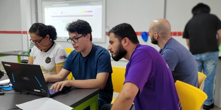 governo-de-goias-oferece-mais-de-900-vagas-gratuitas-em-cursos-de-tecnologia-e-inovacao