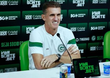 “uma-vitoria-em-classico-nesse-momento-e-tudo-que-o-atletico-precisa”,-declara-mancini