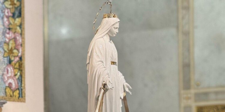 totus-tuus-2025-celebra-10-anos-com-visita-inedita-de-nossa-senhora-das-gracas